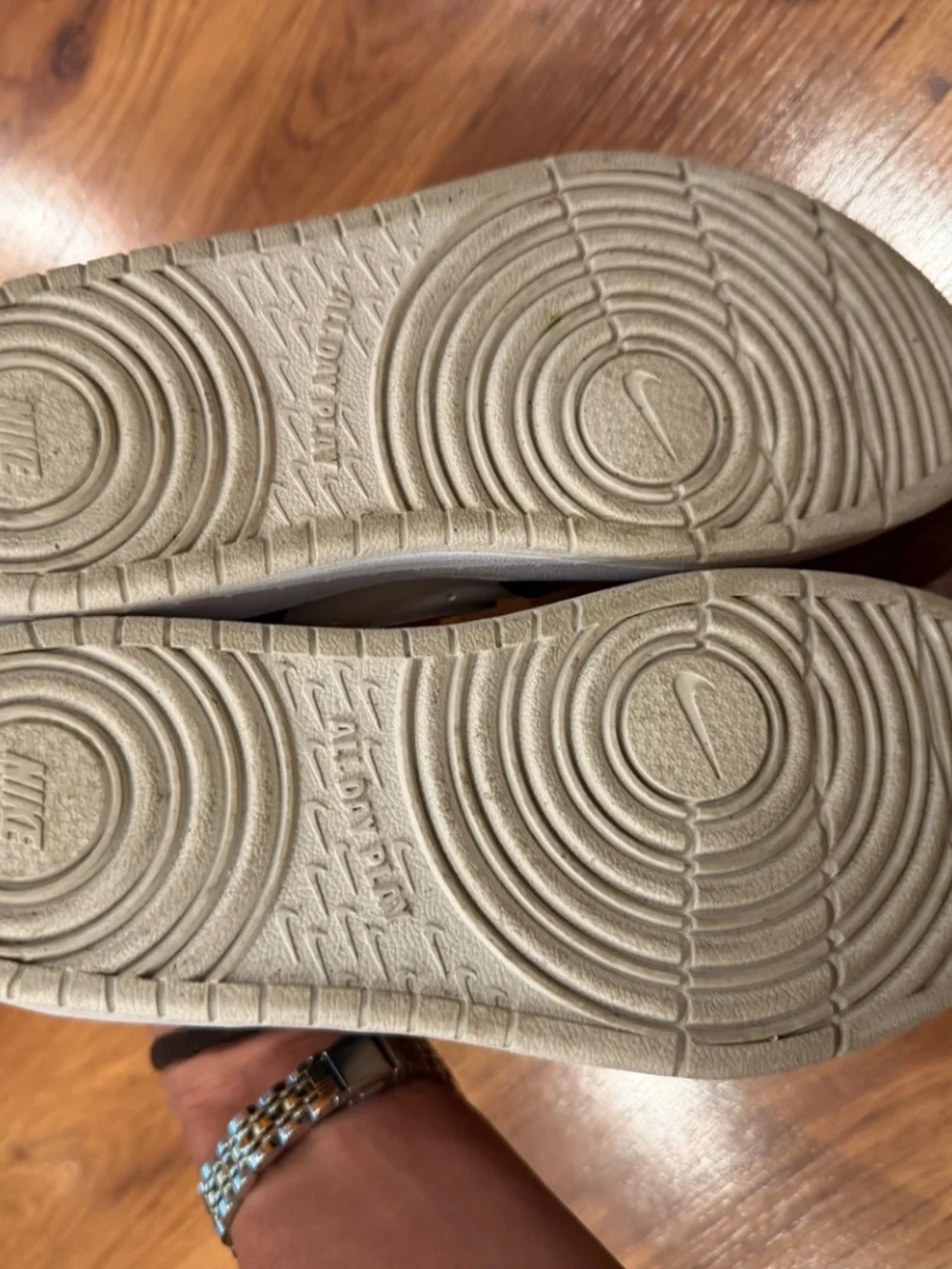 Nike youth nikes